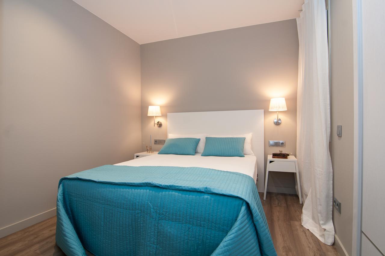 Montaber Apartments - Sagrada Familia บาร์เซโลนา ภายนอก รูปภาพ