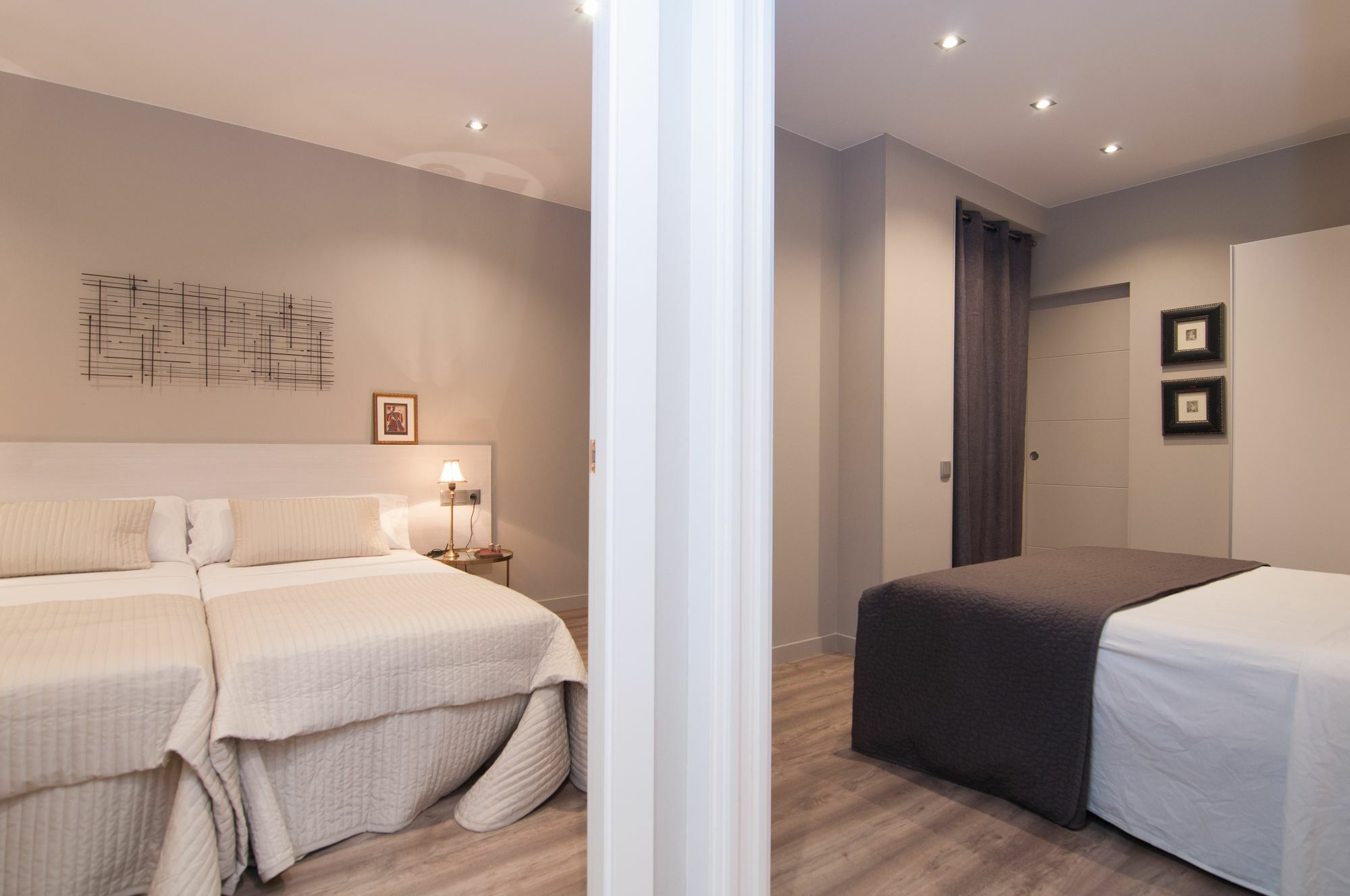 Montaber Apartments - Sagrada Familia บาร์เซโลนา ภายนอก รูปภาพ