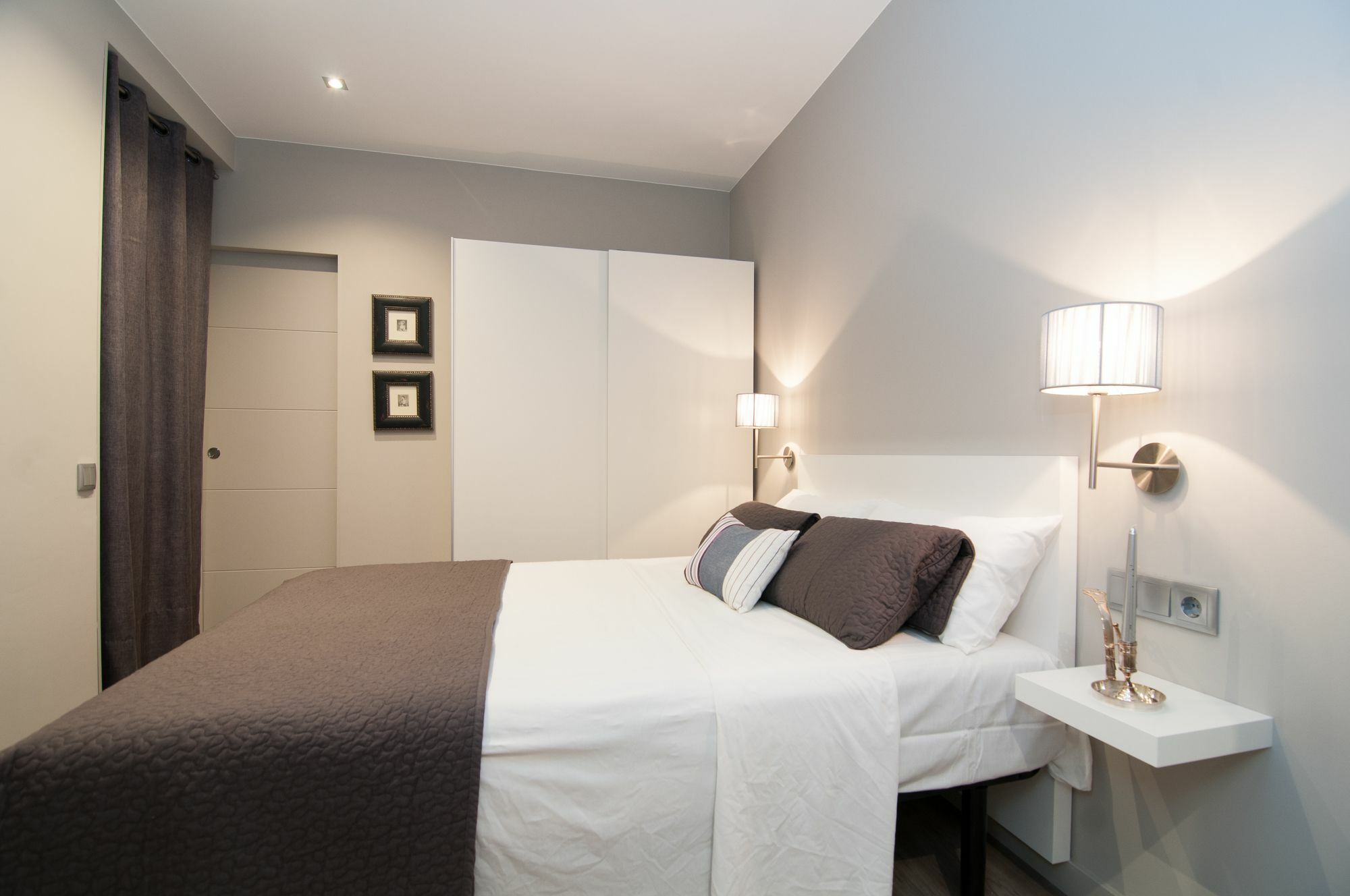 Montaber Apartments - Sagrada Familia บาร์เซโลนา ภายนอก รูปภาพ